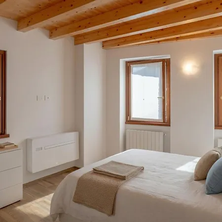 Apartament Ca Da Smare - Where Time Stands Still Someraro
